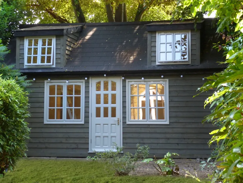 Hunters Lodge photo 2