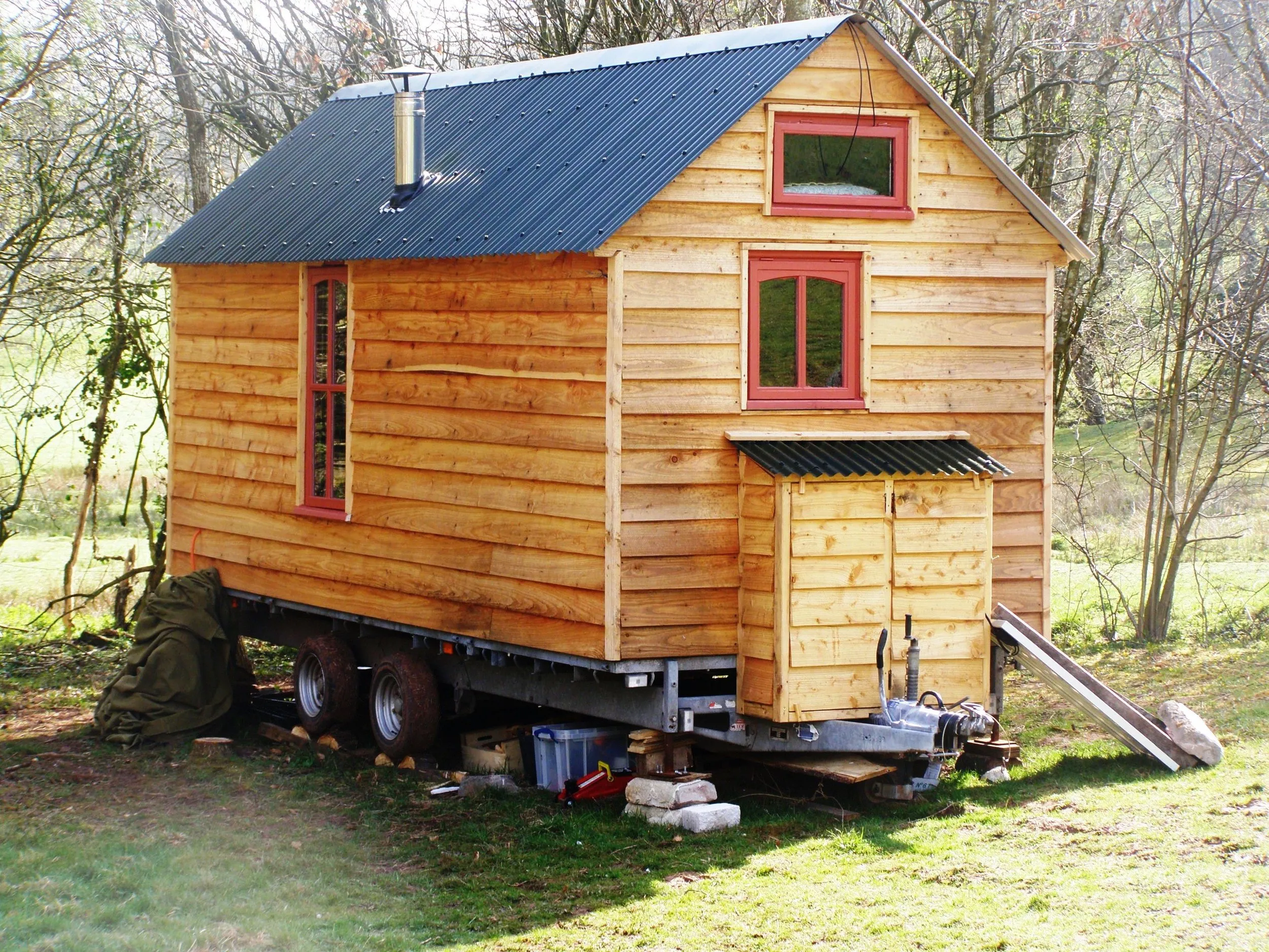THE WOODLANDER - SHELL WAGON